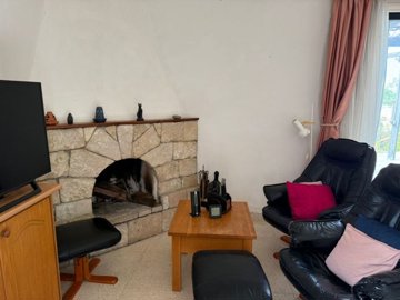 Detached Villa For Sale  in  Acheleia