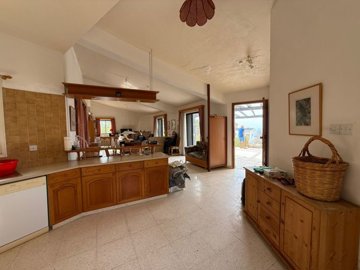 Detached Villa For Sale  in  Acheleia