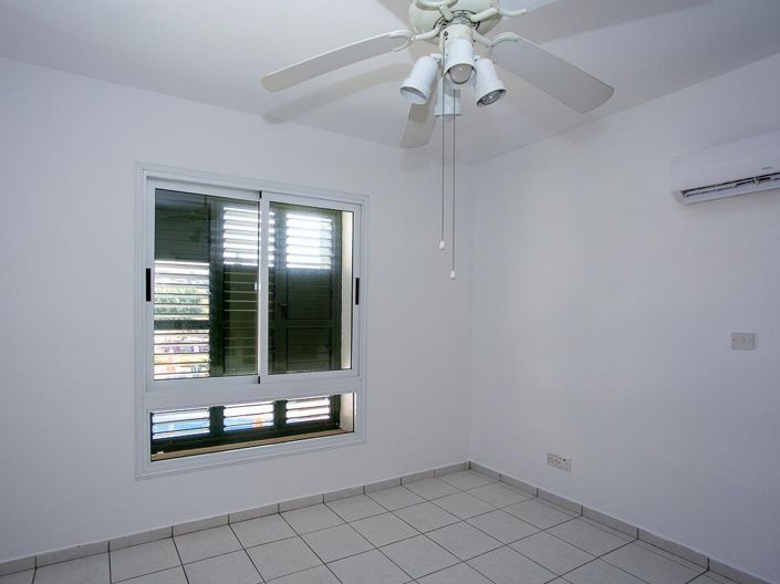 Image No.7-2 Bed Townhouse for sale