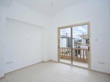 Detached Villa For Sale  in  Mandria