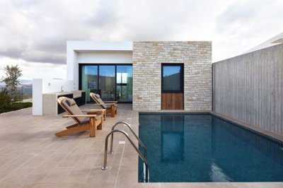 Detached Villa For Sale  in  Acheleia