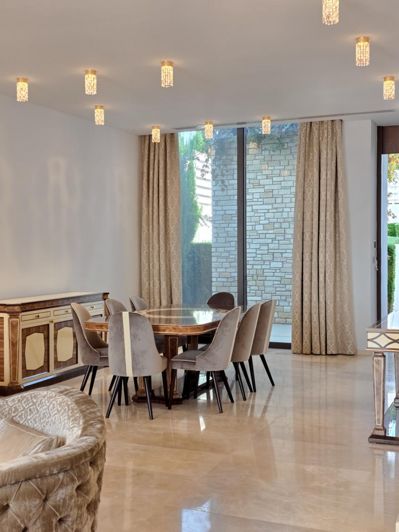 Image No.5-5 Bed Villa for sale