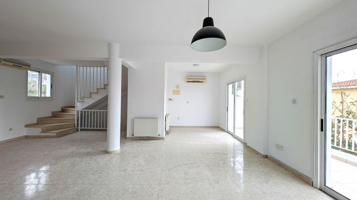 Image No.8-3 Bed Villa for sale