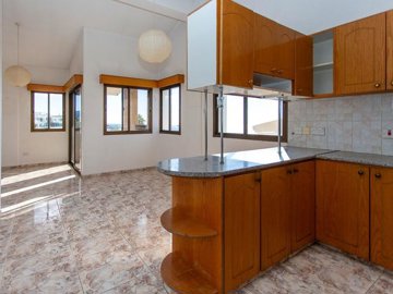 Detached Villa For Sale  in  Peyia