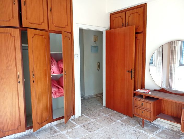 Image No.9-3 Bed Apartment for sale