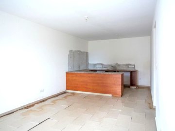 Apartment For Sale  in  Peyia