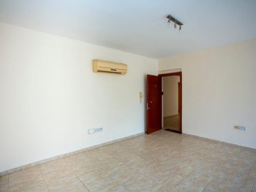 Apartment For Sale  in  Chlorakas