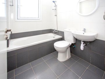 Apartment For Sale  in  Peyia