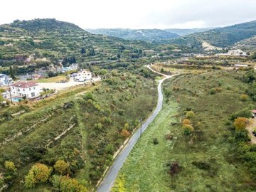 Residential Land For Sale  in  Stroumbi