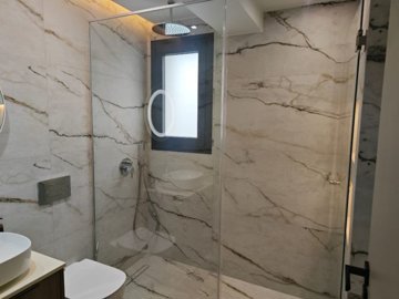 Apartment For Sale  in  Chlorakas