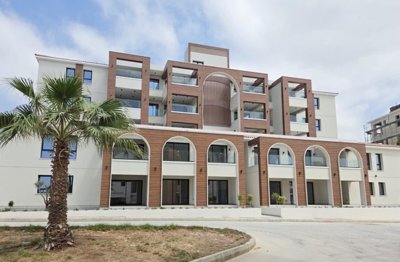 Apartment For Sale  in  Chlorakas