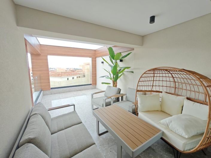 Image No.7-2 Bed Apartment for sale