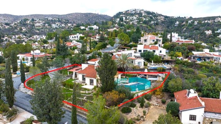 Image No.3-3 Bed Villa for sale