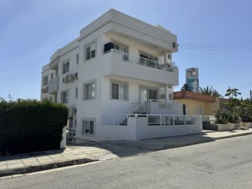 Apartment For Sale  in  Geroskipou
