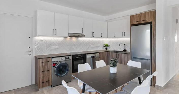 Image No.3-3 Bed Apartment for sale