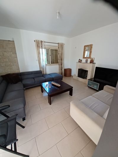 Image No.2-3 Bed Villa for sale