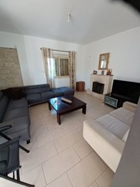 Detached Villa For Sale  in  Geroskipou