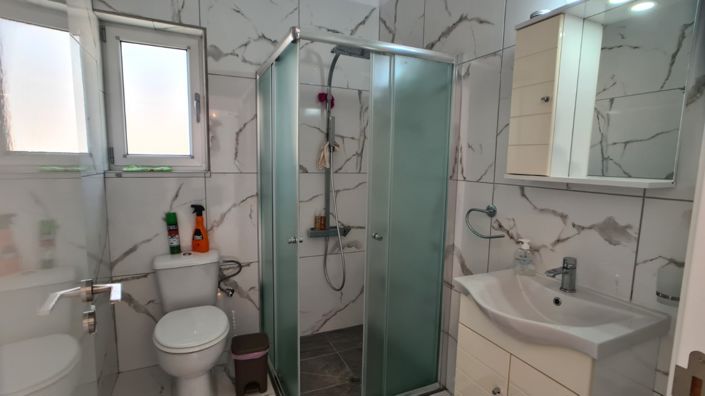 Image No.10-Villa de 2 chambres à vendre à Timi