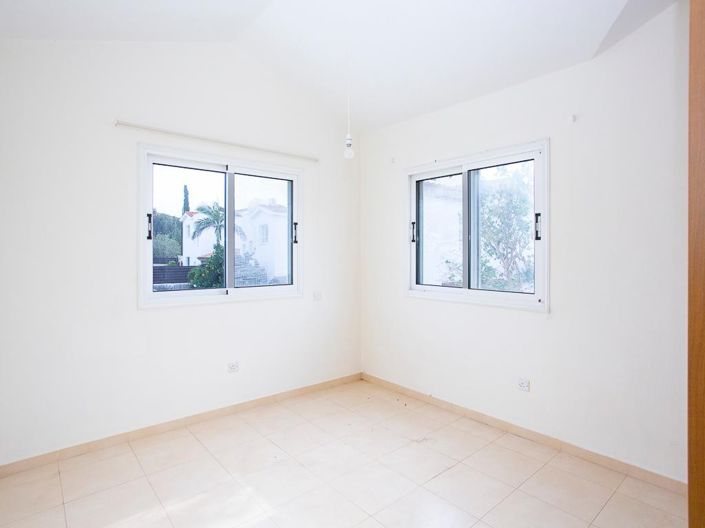 Image No.9-3 Bed Villa for sale