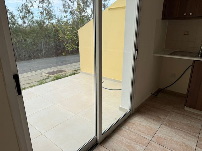 Image No.7-2 Bed Townhouse for sale