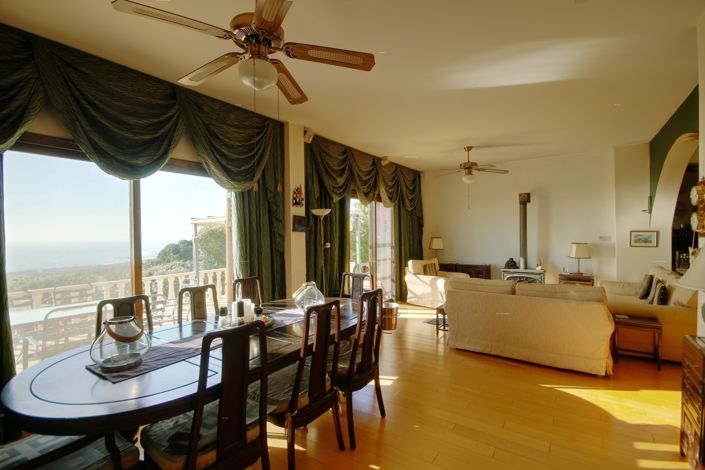 Image No.8-4 Bed Villa for sale