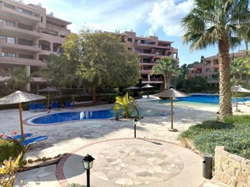 Townhouse For Sale  in  Kato Paphos - Universal