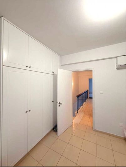 Image No.10-2 Bed Townhouse for sale