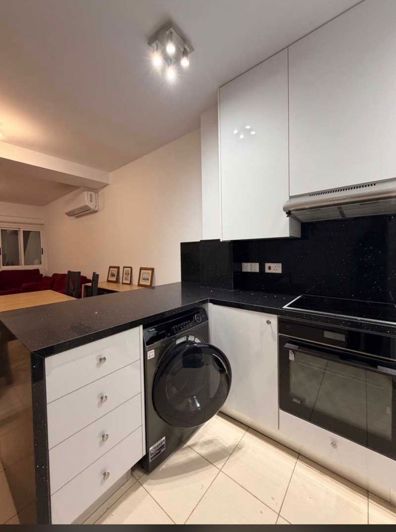 Image No.6-2 Bed Townhouse for sale