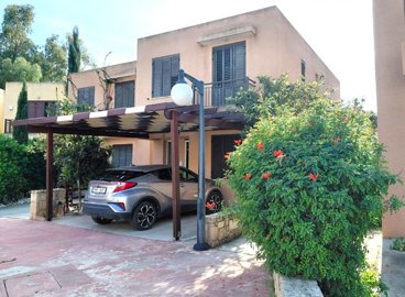 Detached Villa For Sale  in  Kato Paphos - Universal