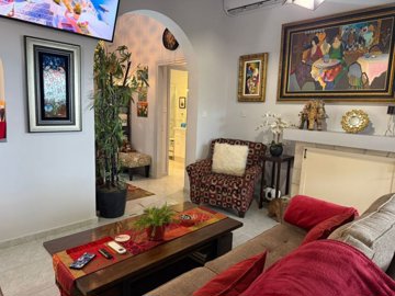 Detached Villa For Sale  in  Acheleia