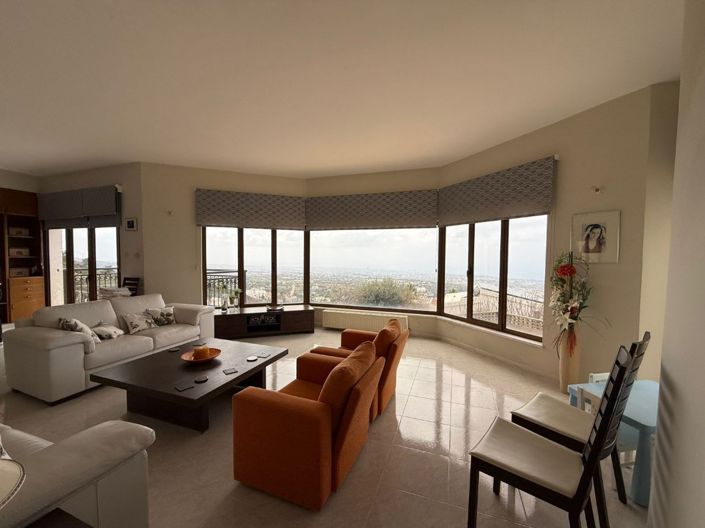 Image No.5-4 Bed Villa for sale