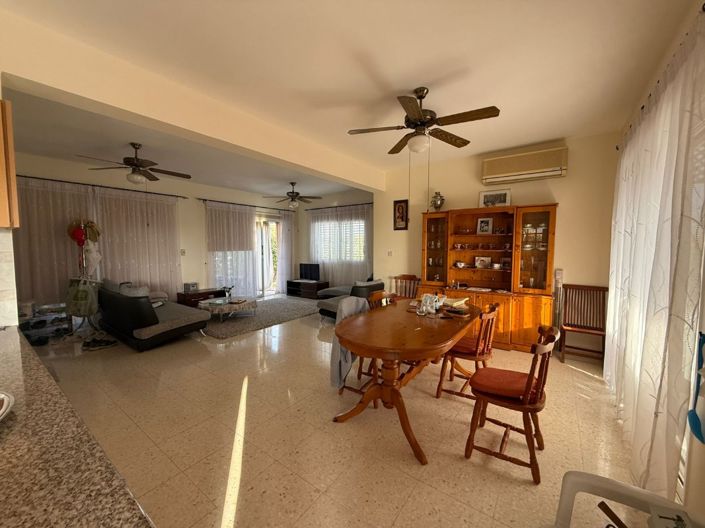 Image No.5-Villa de 2 chambres à vendre à Paphos