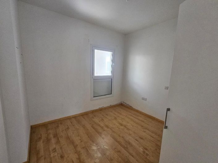 Image No.2-Appartement de 2 chambres à vendre à Peyia