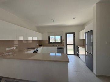 Detached Villa For Sale  in  Kato Paphos - Universal