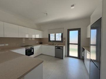 Detached Villa For Sale  in  Kato Paphos - Universal