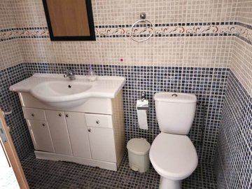 Apartment For Sale  in  Chlorakas