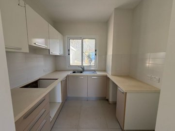 Detached Villa For Sale  in  Chlorakas