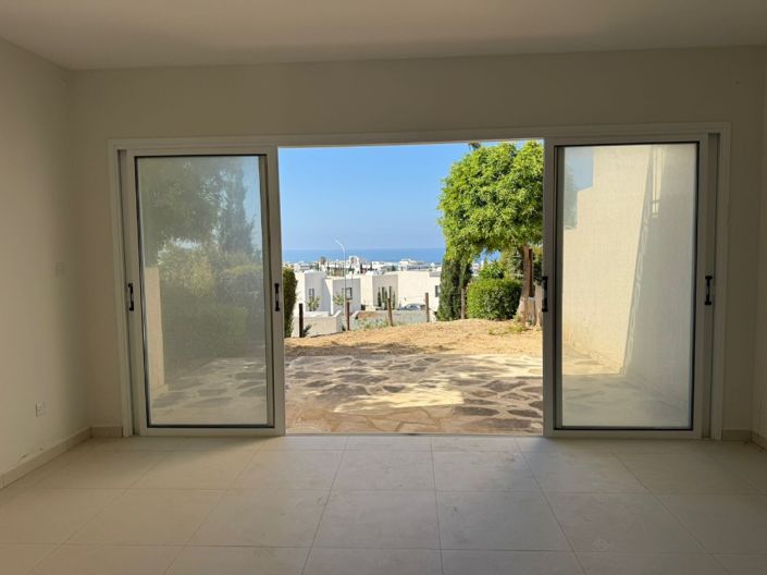 Image No.6-2 Bed Villa for sale