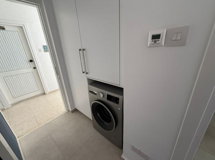 Image No.6-Apartment for sale