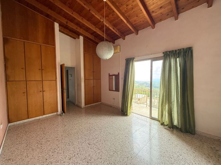 Image No.7-2 Bed Villa for sale