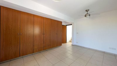 Detached Villa For Sale  in  Koloni