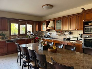 Detached Villa For Sale  in  Geroskipou