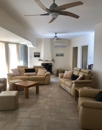Image No.4-2 Bed Villa for sale