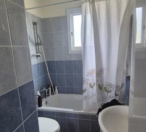 Apartment For Sale  in  Peyia