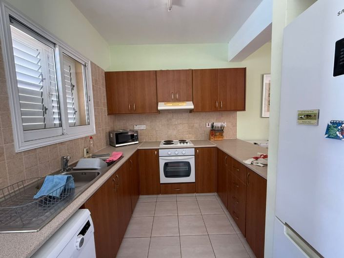 Image No.6-2 Bed Townhouse for sale