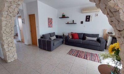 Detached Villa For Sale  in  Peyia