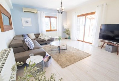 Detached Villa For Sale  in  Peyia - St. George