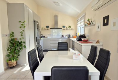 Detached Villa For Sale  in  Tala