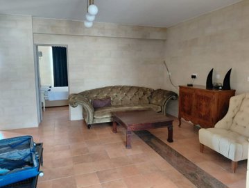 Business For Sale  in  Peyia - Coral Bay