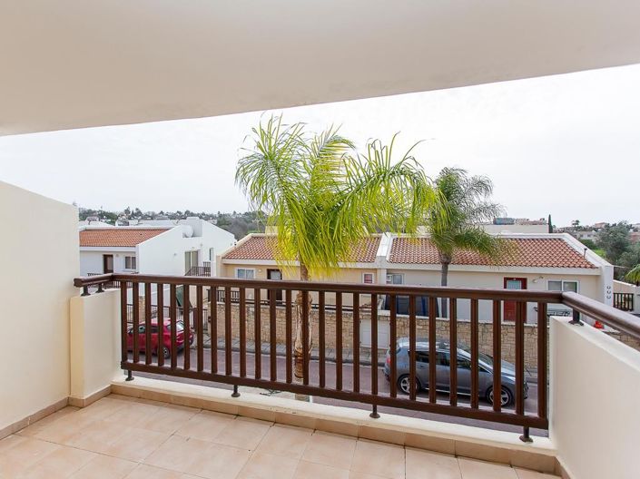 Image No.10-2 Bed Townhouse for sale